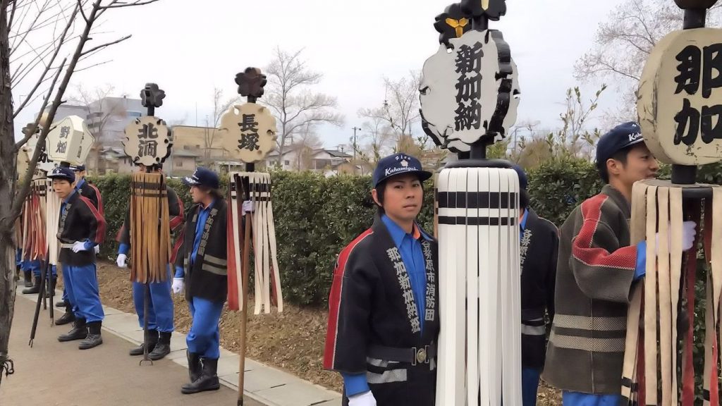 消防出初式まとい